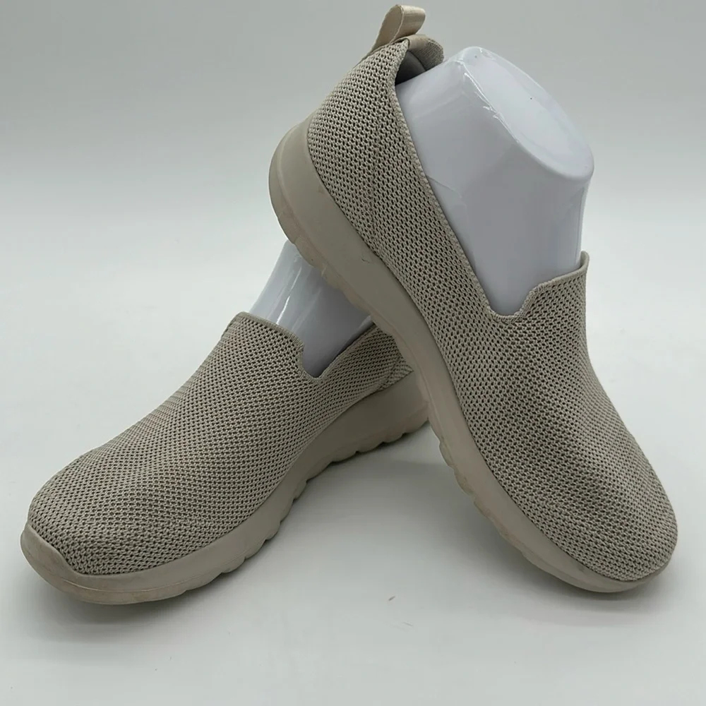 Skechers Goga Mat Gen 5 Women’s Sz 8.5 Slip On Shoes Taupe 15600 Comfort Sneaker